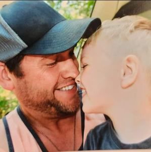 Meet your Posher, Justin